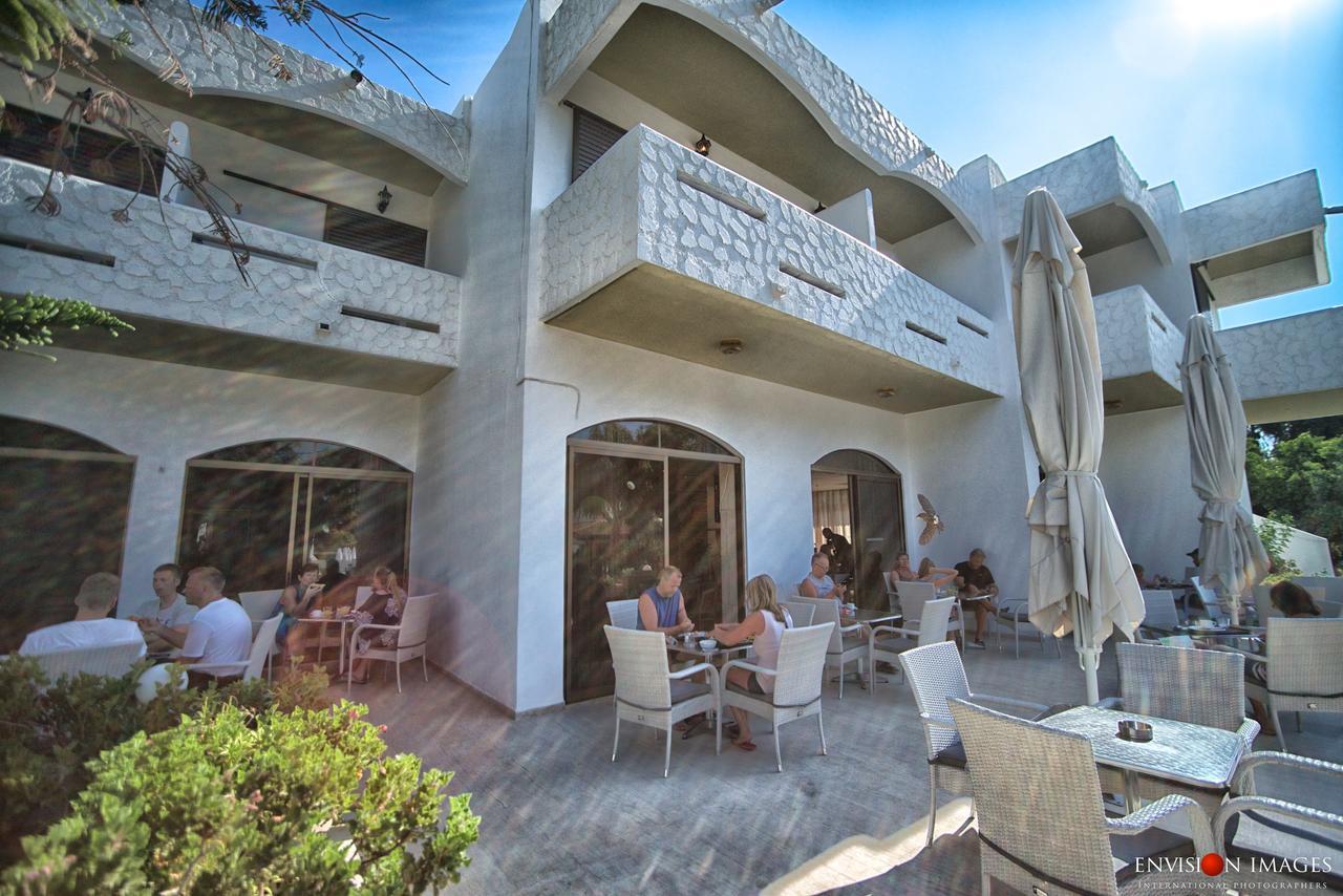 Frosini Hotel Lambi  Exterior photo