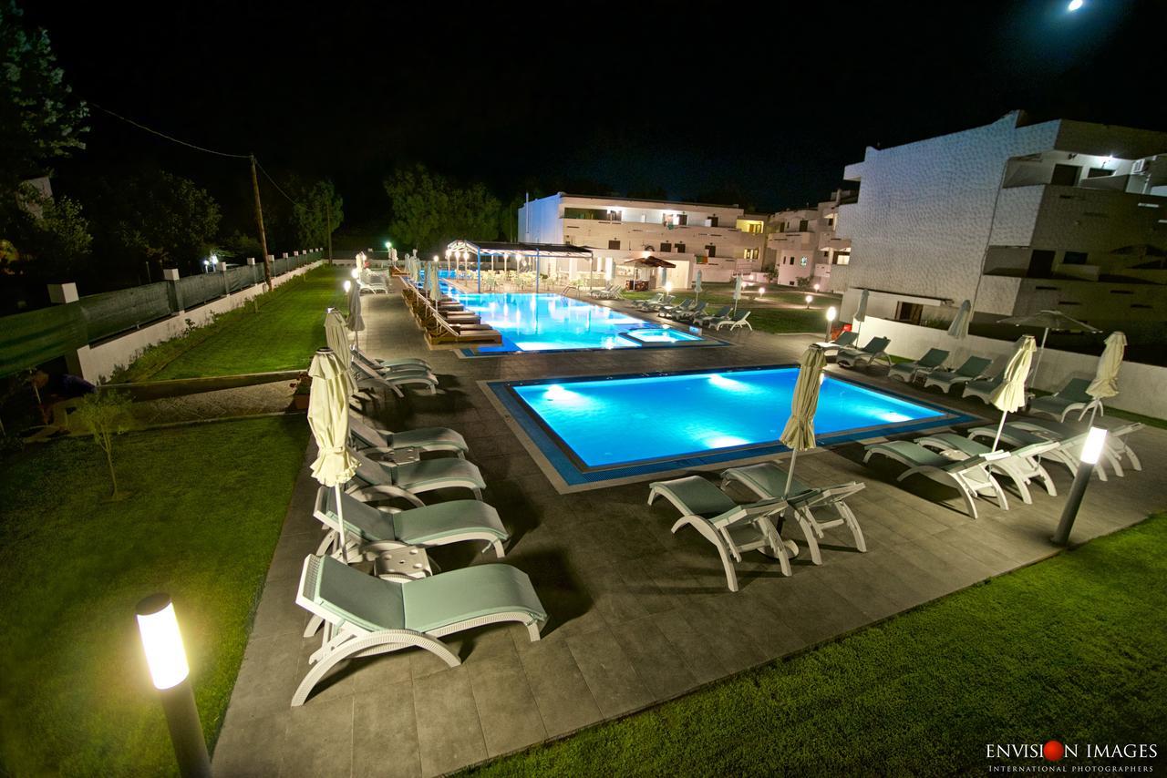 Frosini Hotel Lambi  Exterior photo
