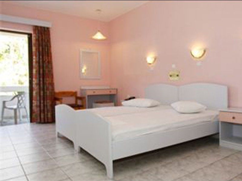 Frosini Hotel Lambi  Exterior photo